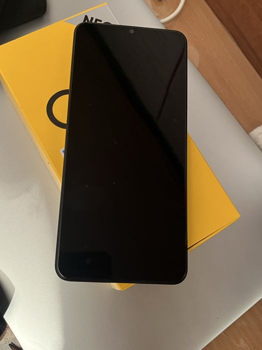 Телефон Realme C51