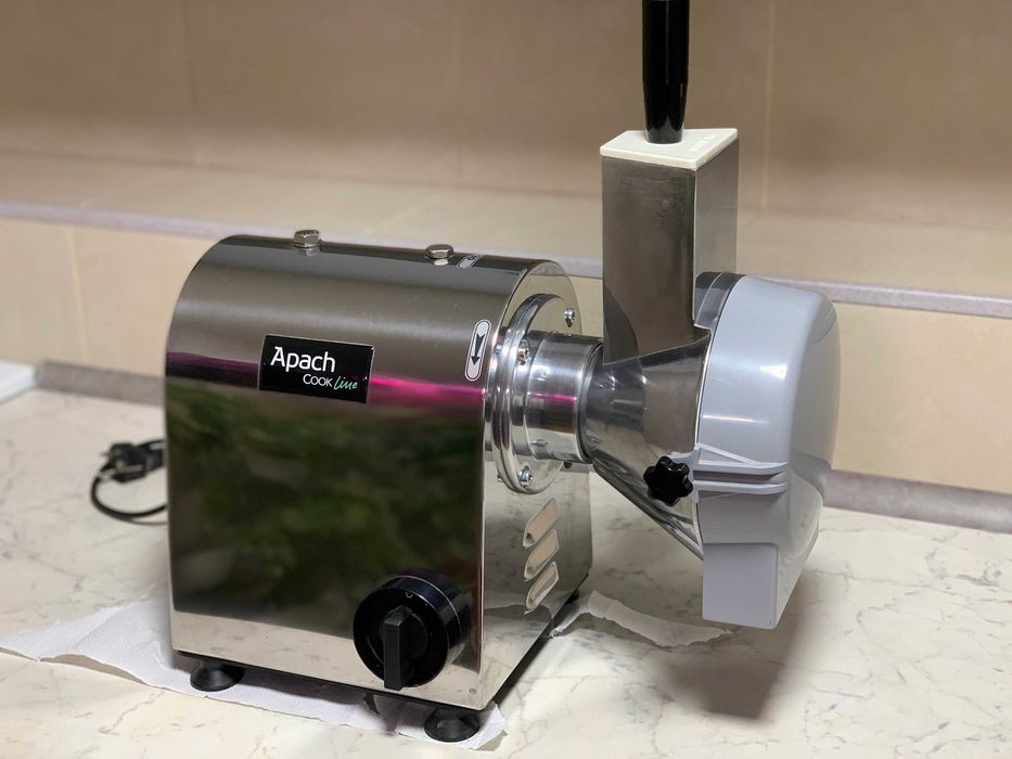 Измельчитель сыра  (Сыротерка)