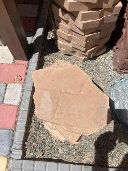 Продам брусчатку новую.