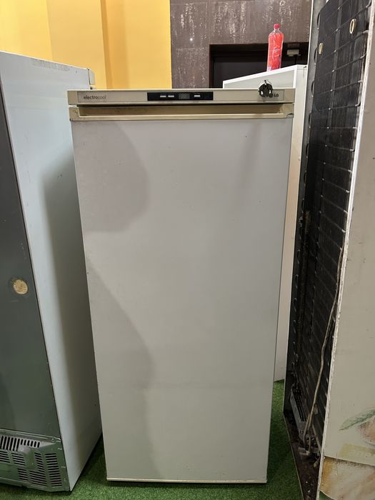 Продается морозильник и холодильник