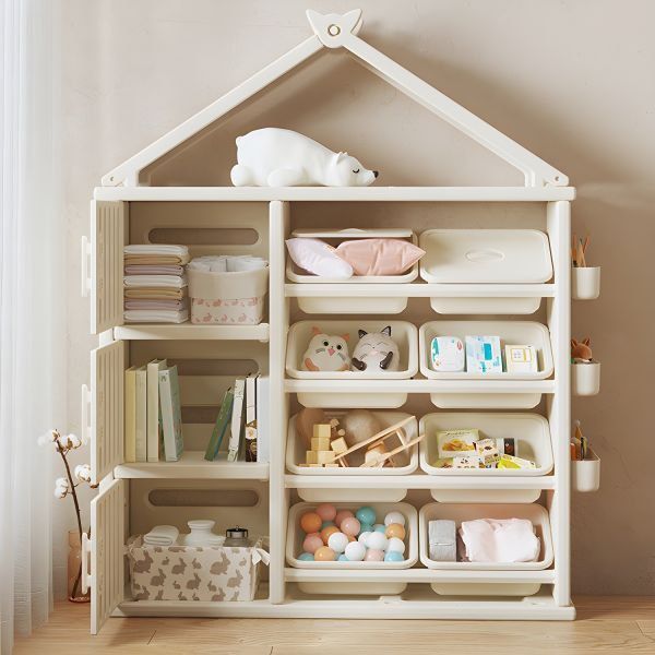 Bolalar uchun uycha shaklidagi o‘yinchoq va buyumlar javoni