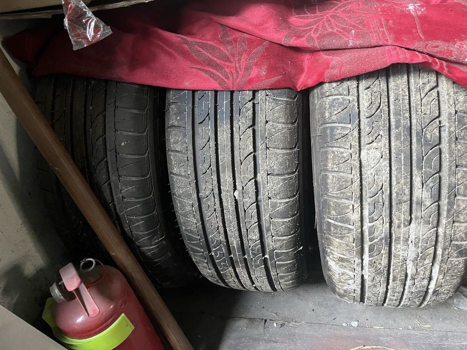 Продам летнюю резину