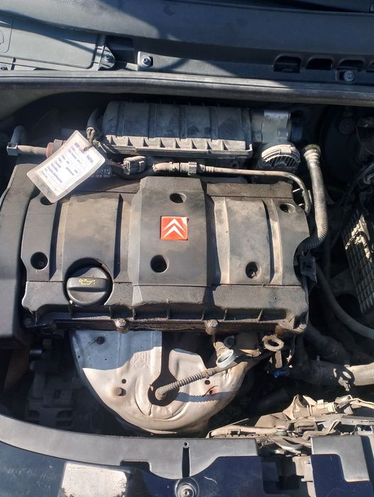 Продавам Citroen c3 1.6 бензин на части . Автоматик