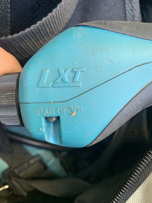 Makkita Lxt PA6 foarfeca electrica