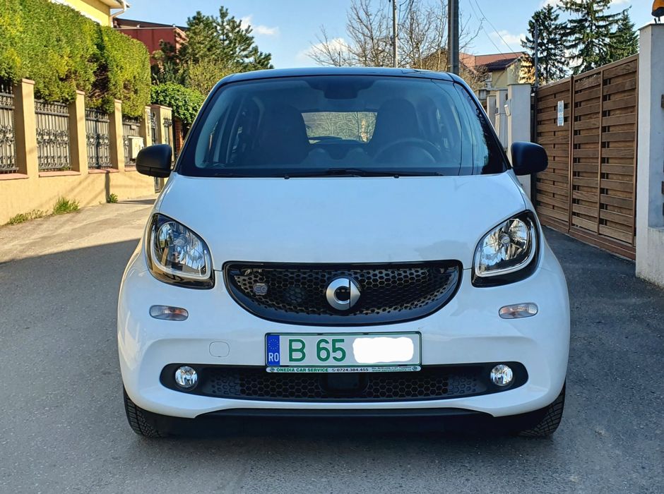 Propietar Vand Smart EQ Forfour AN 2019 Electric 80.000km