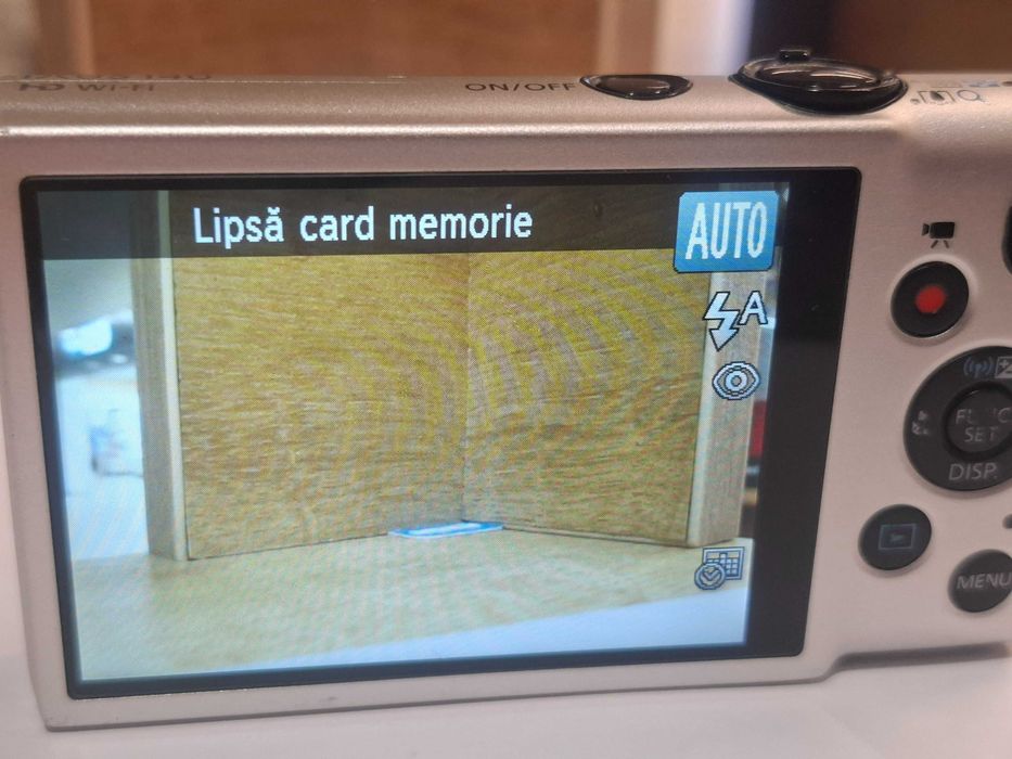 Compact Digital Camera Canon IXUS 140 16mp imprima ora si data pe foto - ideal ITP