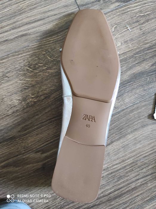 продаю новые туфли и кроссовки