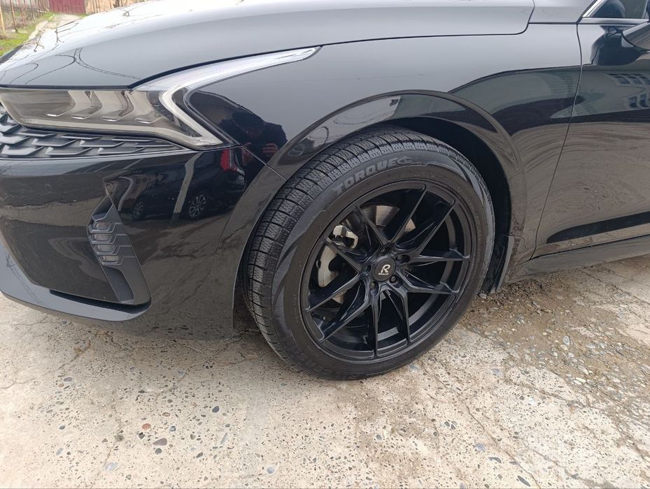KIA K5 2022 yil.
