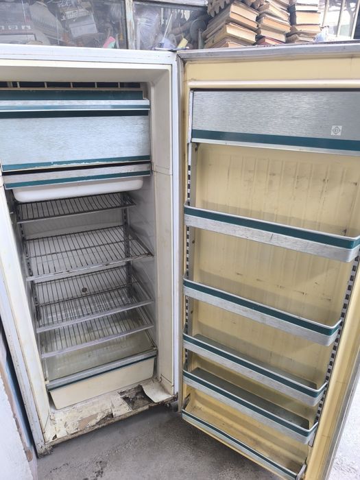 Продаётся холодильник ЗИЛ
