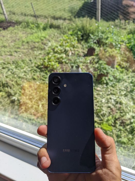 Samsung s25 256gb На Гарантии