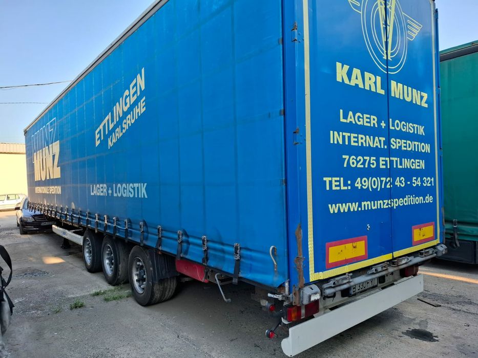 Semiremorca Krone mega