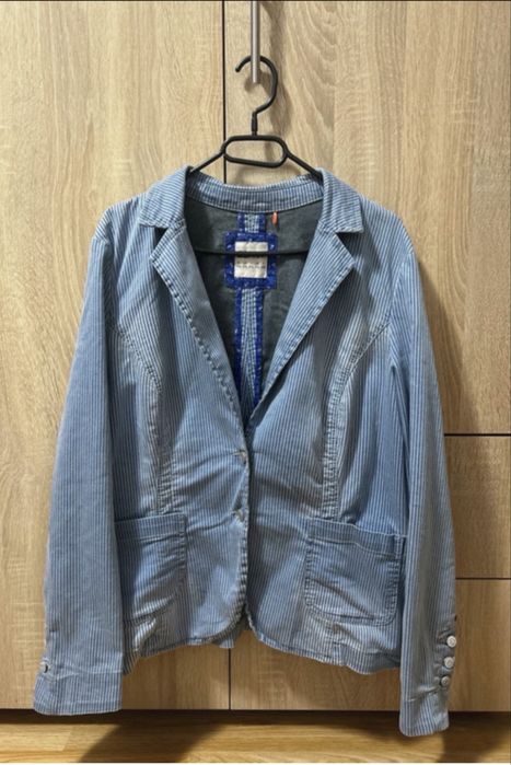 Sacou de zi,este buna/XXL