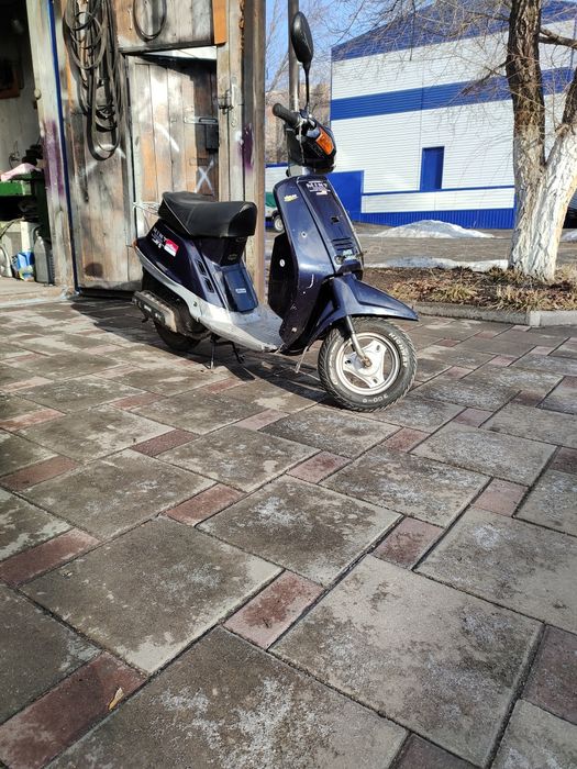 Продам скутер Ямаха срочно