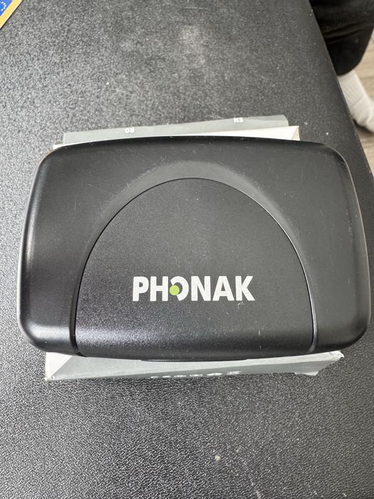 Aparat auditiv Phonak Vitus BTE-UP – folosit doar de 2–3 ori, stare excelentă