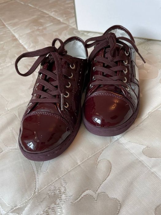 Кеды на девочку лаковые