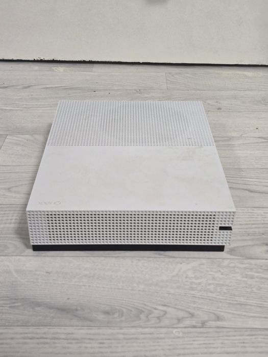 Xbox One S | 1TB
