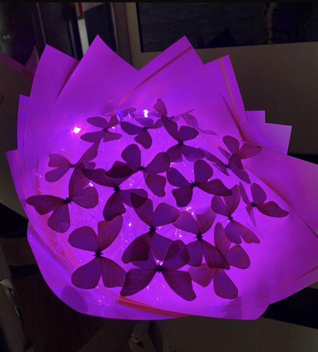 букет из атласных лент