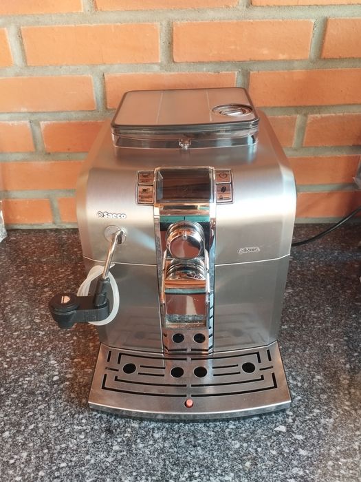 Saeco Syntia cafea