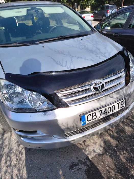 Toyota Avensis Verso