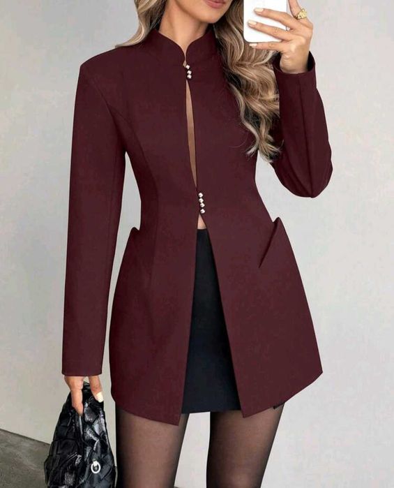 Сако в цвят бордо
