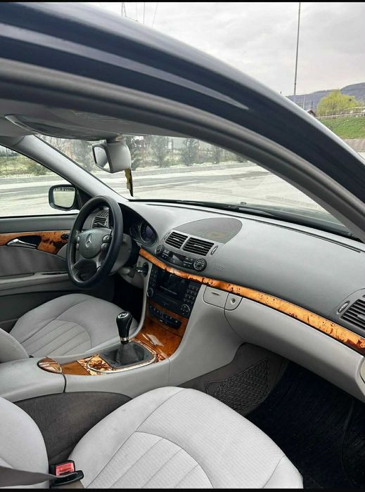 Merceses W211 Facelift 2006, 2.2 diesel 170cp manual Model Elegance