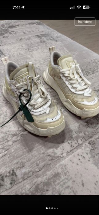 Vand Off white adidasi