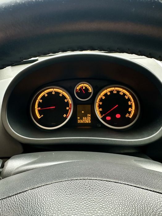 Opel Corsa D 1.2 Benzină – 2007