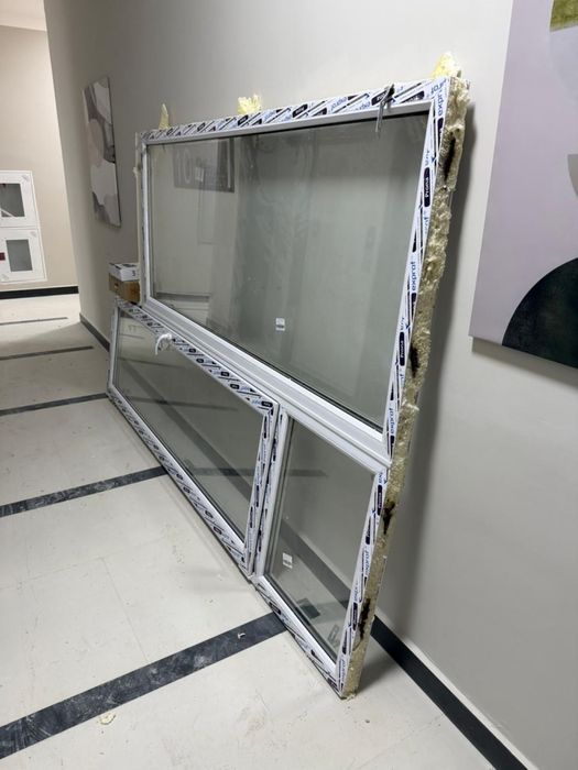 Продается окно с балконной дверью