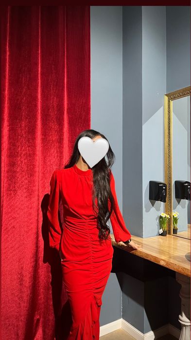 Красная вечерние платья