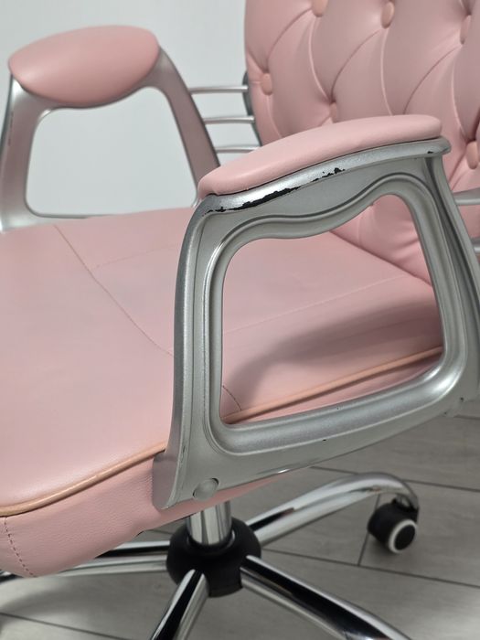 Scaun de birou roz