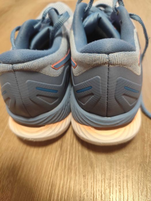 Дамски маратонки Asics