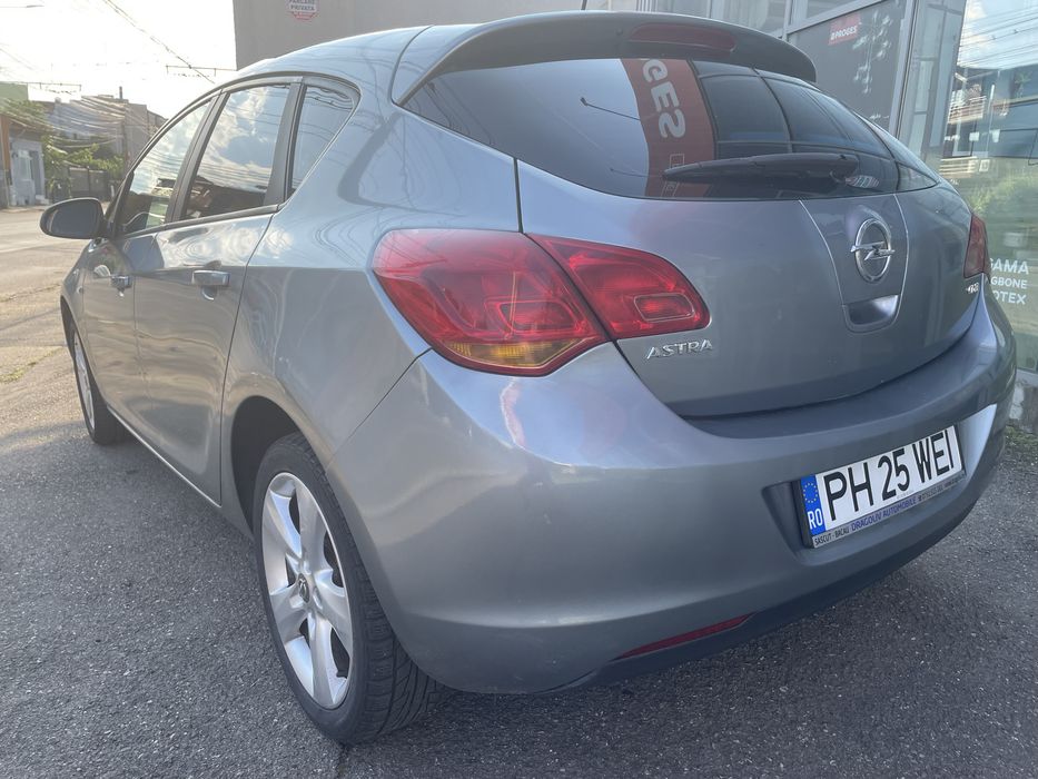 OPEL Astra 2010 — imagine 3