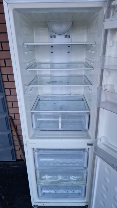 Холодильник самсунг