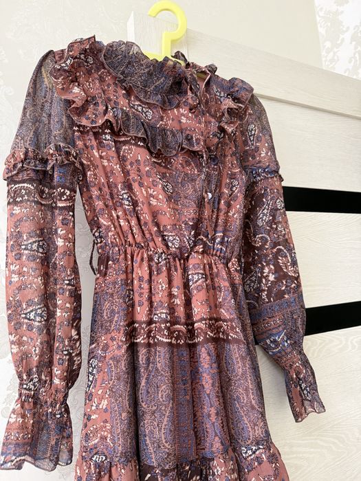 Продам  нарядное платье