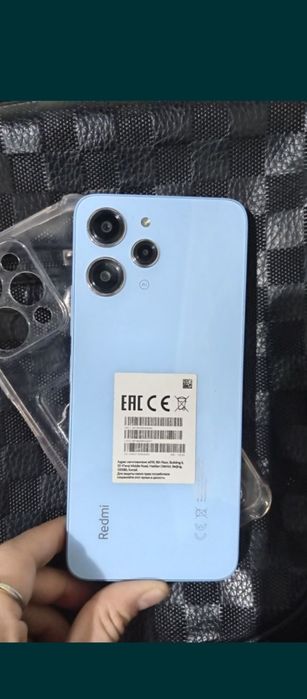 REDMI 12 /256/8 sotiladi