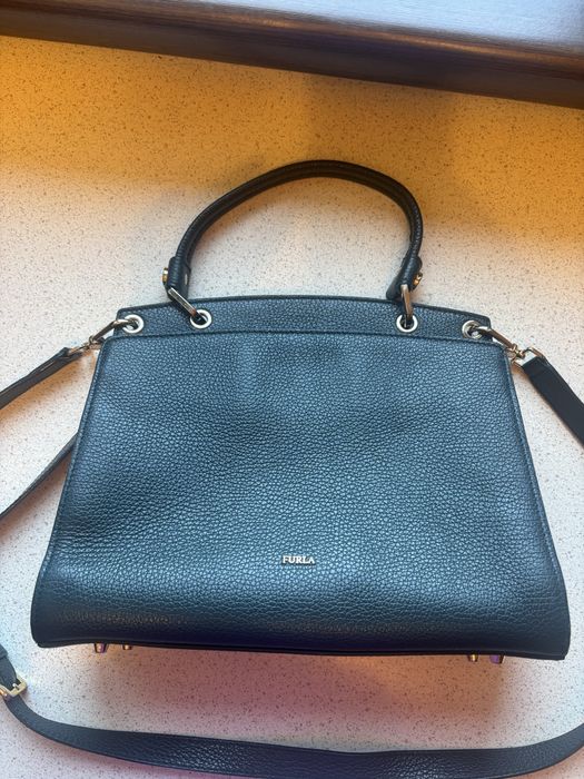 Poseta Furla crossbody din piele