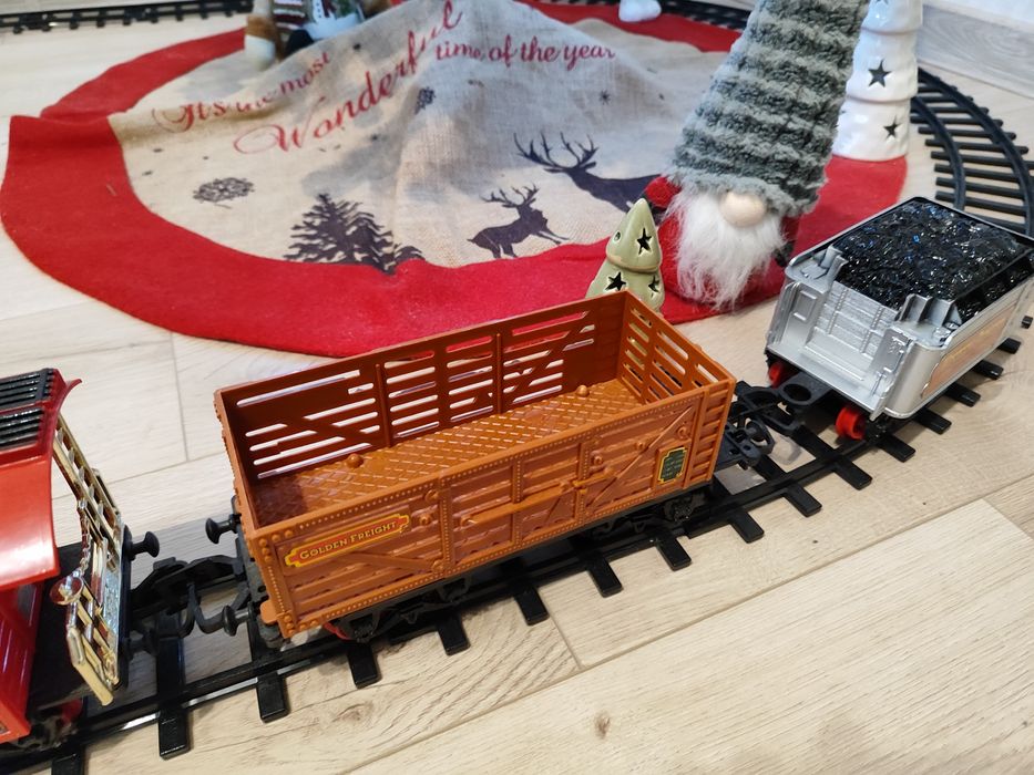 Коледно влакче голямо