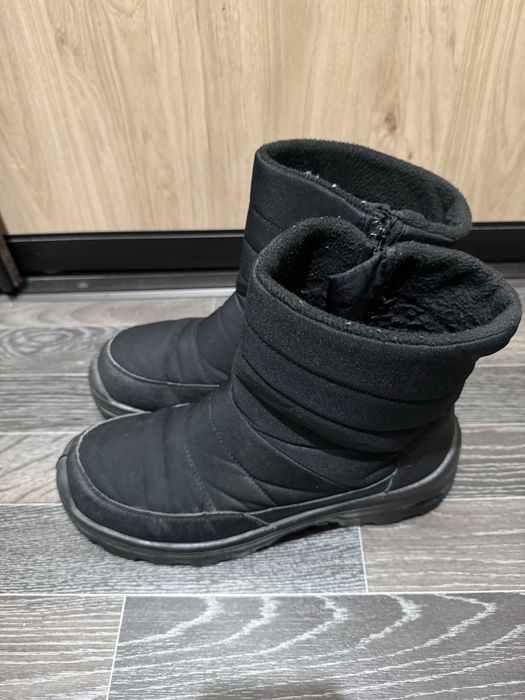 Продам дутики мужские весенние