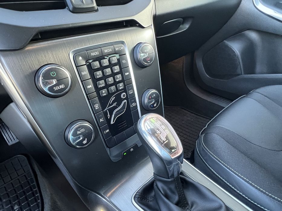 Volvo V40  km 173200