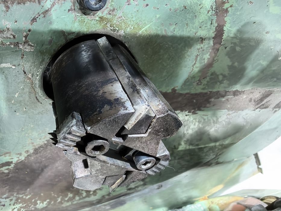 Чепорез с една маса