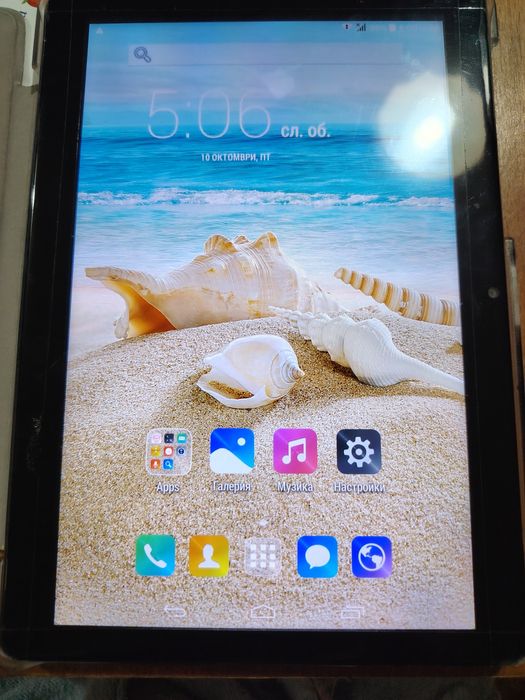 Продавам таблет Mediatek Tab910