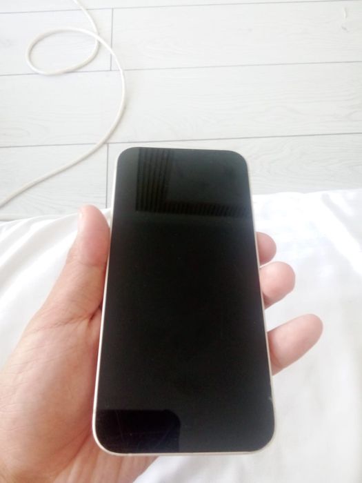 iPhone 13 продам
