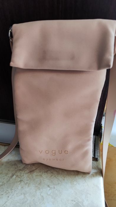 Калъф за очила или телефон vogue