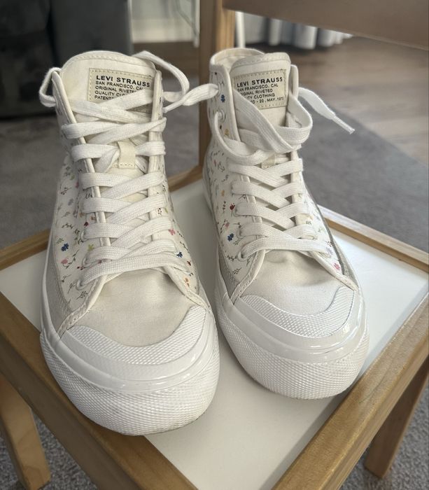 Tenisi mid high panza, Levis , marimea 38