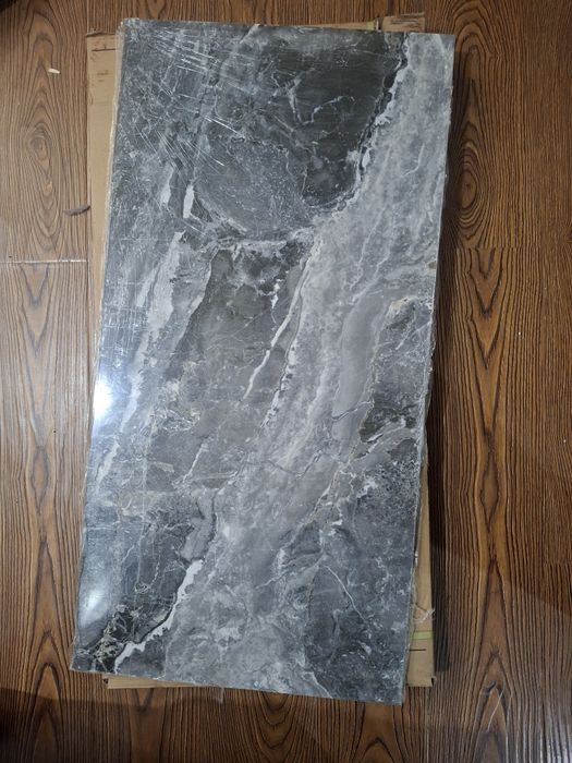 Kafel bor yangi holatda