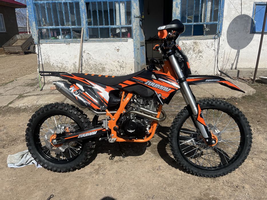 Мотоцикл Zuumav K5 250