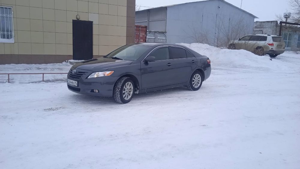 Продам в отличном состоянии камри 40