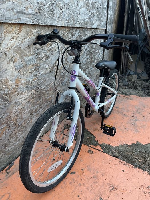 Bicicleta copii apollo envy roti 20”