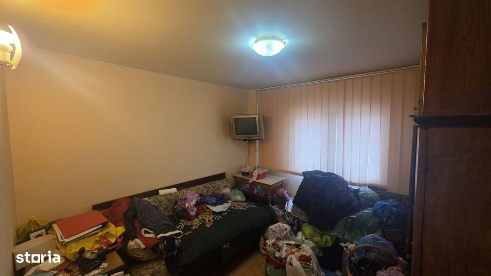 Sos. Arcu-Etaj 1-Garaj- 2 camere