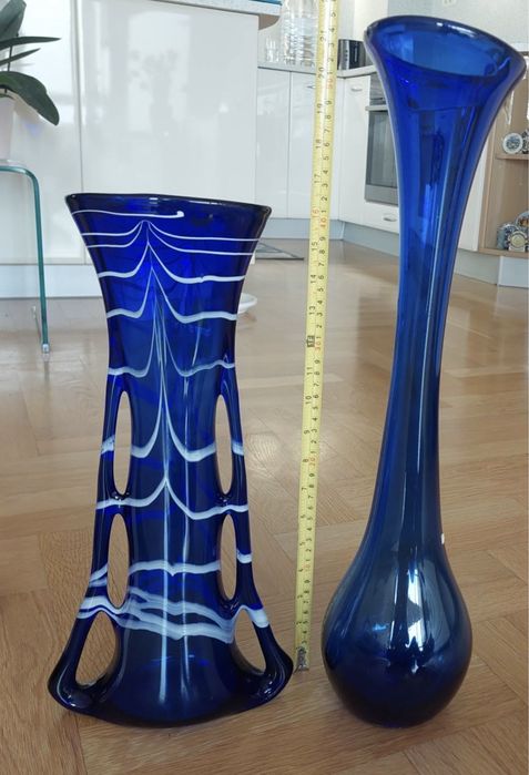 Нови стъклени вази